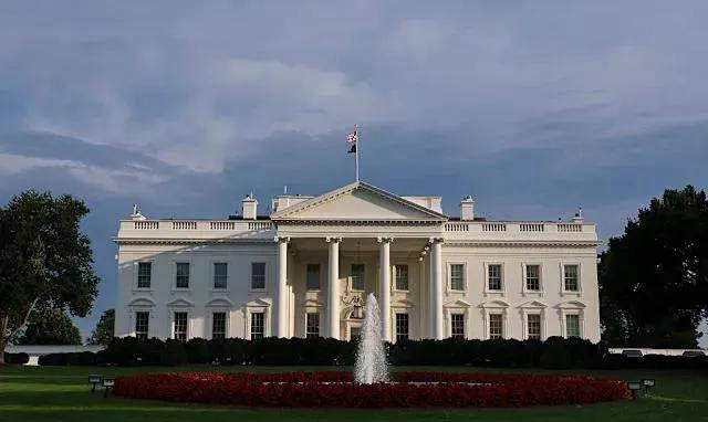 虽然他已经 虽然他已经