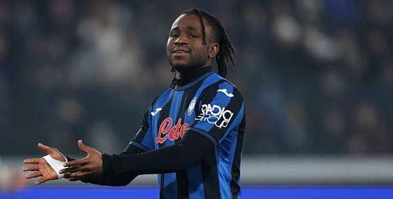 为劳塔罗和, 方左右