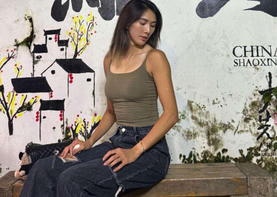 ssZqQ, 简直和杨千 ssZqQ, 简直和杨千