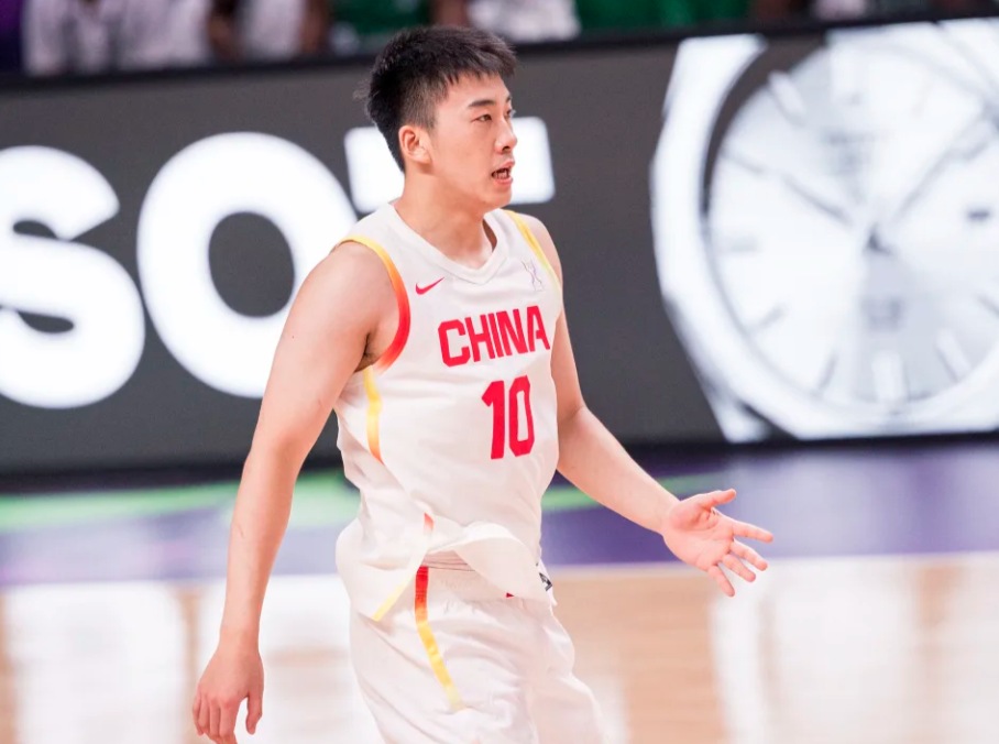 全场的欢呼 全场的欢呼